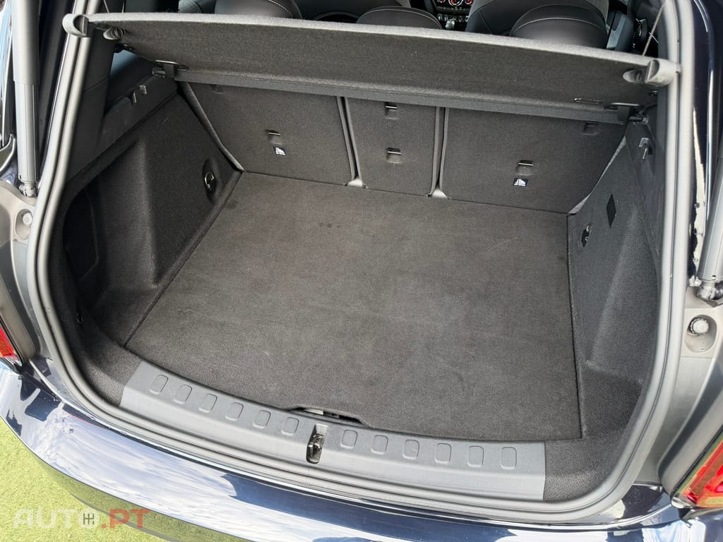 MINI Countryman Cooper SE ALL4 Untamed Edition Auto