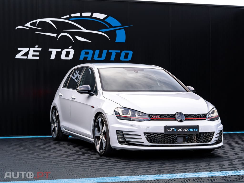Volkswagen Golf 2.0 TSi GTi DSG Performance