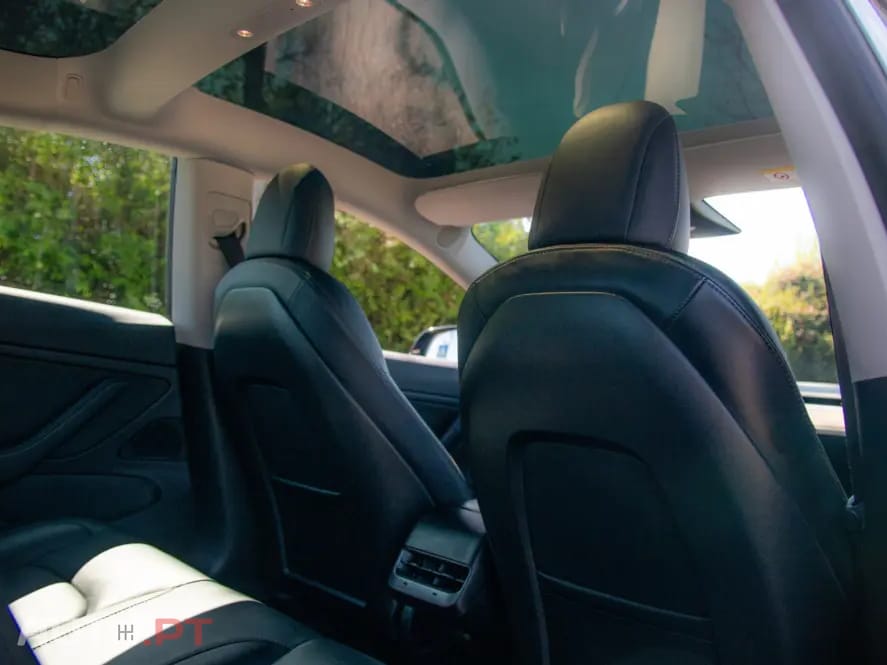 Tesla Model 3 Long Range AWD Dual Motor Performance