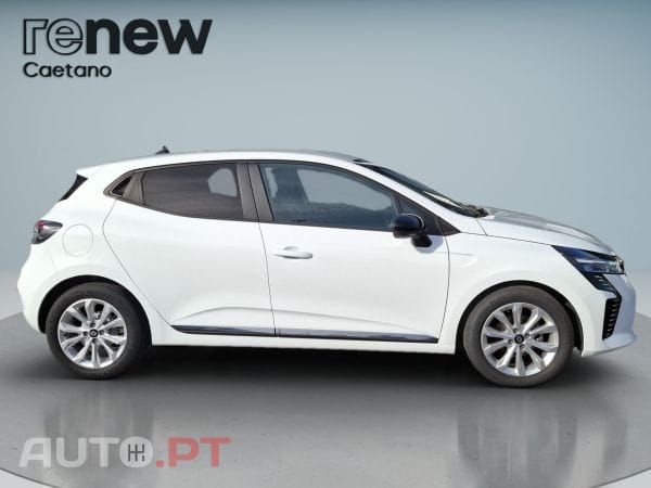 Renault Clio TCe 90 Evolution — fotografia 9