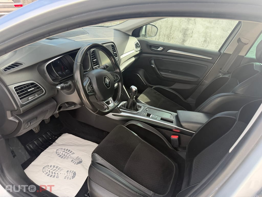 Renault Mégane 1.5 Blue dCi Intens