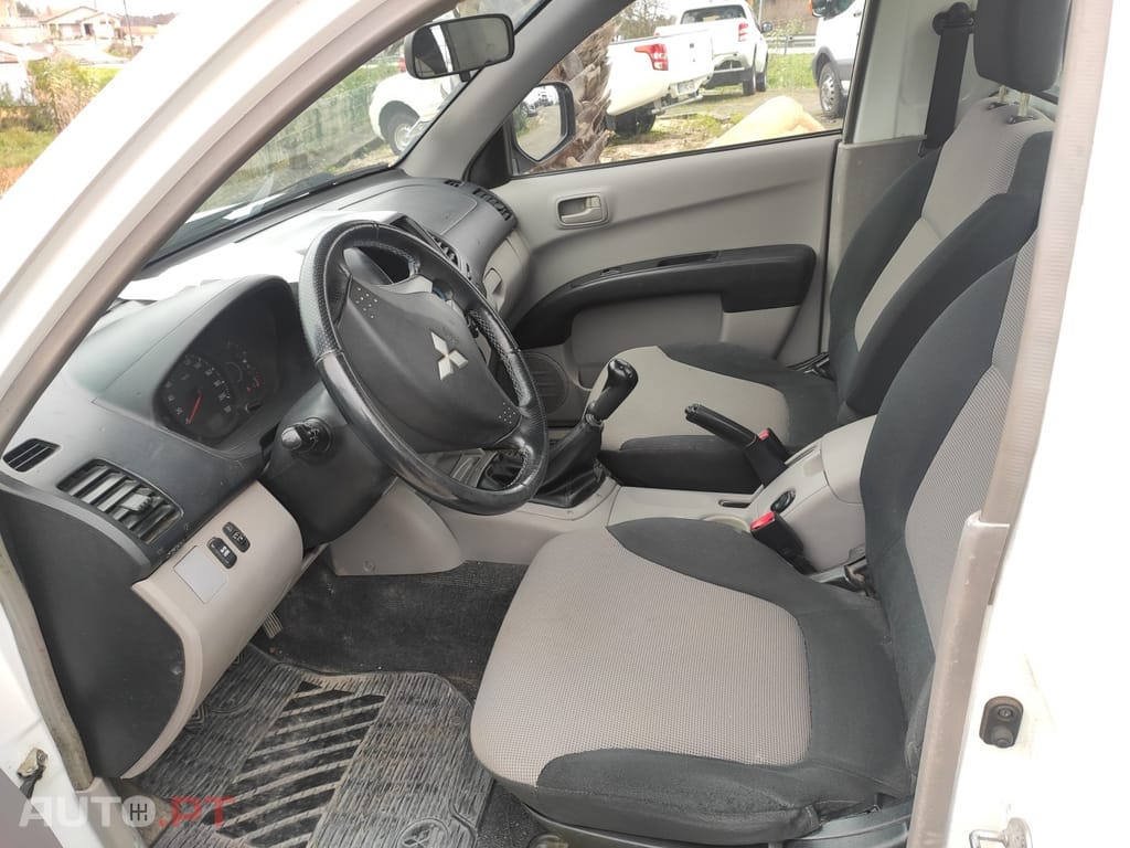 Mitsubishi L200 2.5 DID 4X4 CAB.SIMPLES