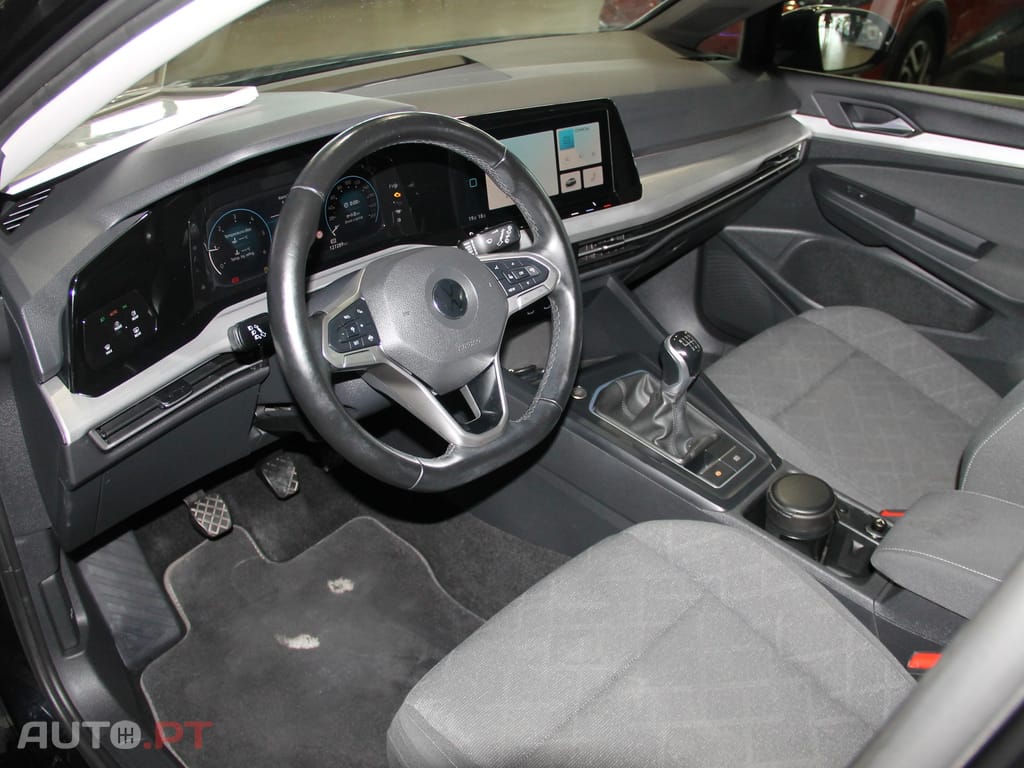Volkswagen Golf 2.0 TDI Conceptline