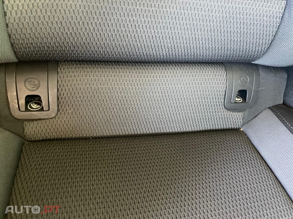 Volkswagen e-Golf AC/DC