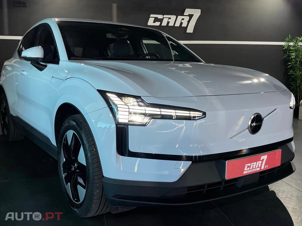 Volvo EX30 69 kWh Single Motor Extended Range Core