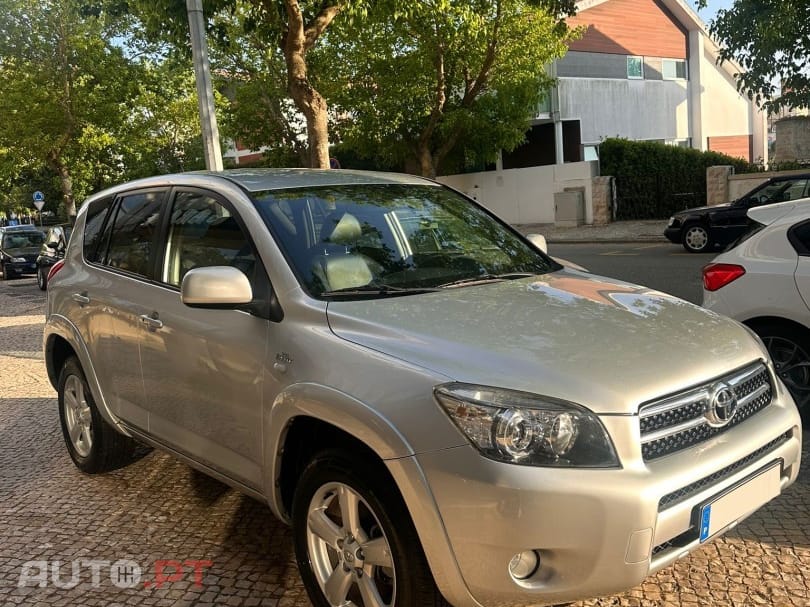 Toyota RAV4 2.2 D-4D X NAVI+RF+BM