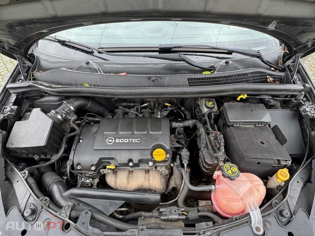 Opel Corsa 1.2 Enjoy