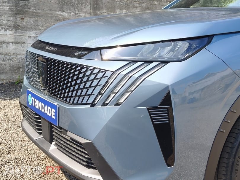 Peugeot 3008 1.2 Hybrid Allure e-DCS6