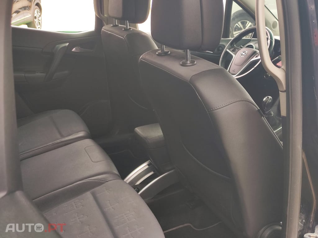 Opel Meriva 1.3 CDTi Cosmo S/S