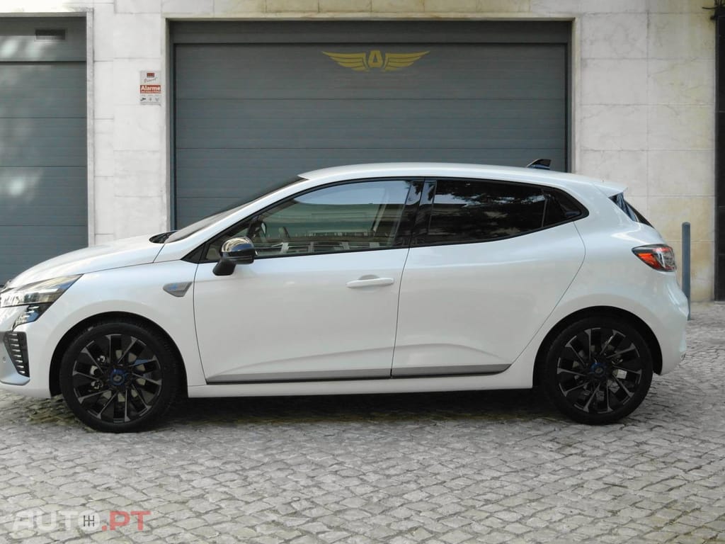 Renault Clio 1.6 E-Tech Full Hybrid Esprit Alpine