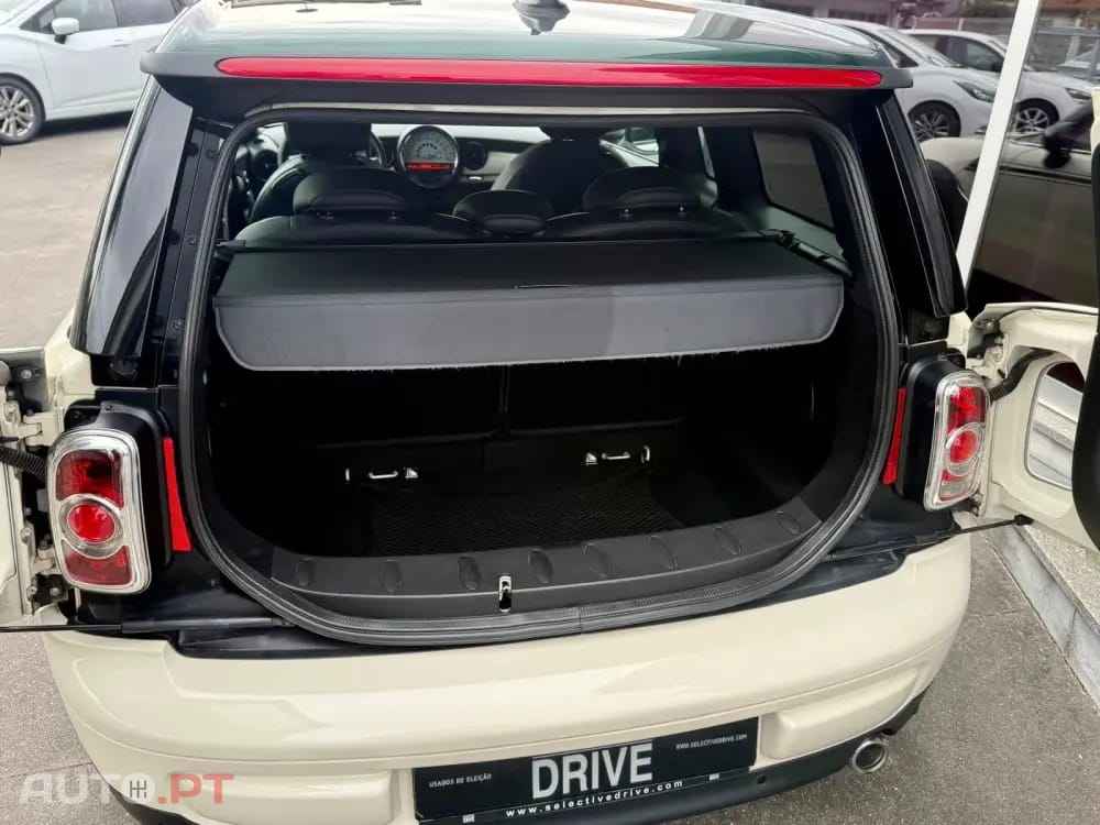 MINI Clubman Cooper D