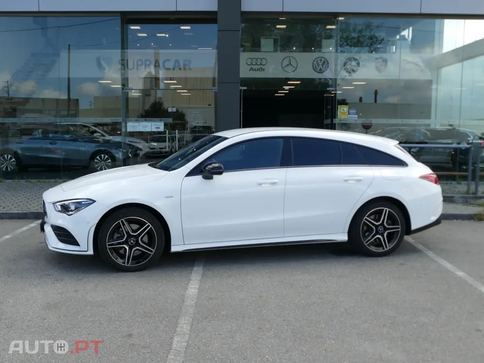 Mercedes-Benz CLA 250 e Shooting Brake AMG Line