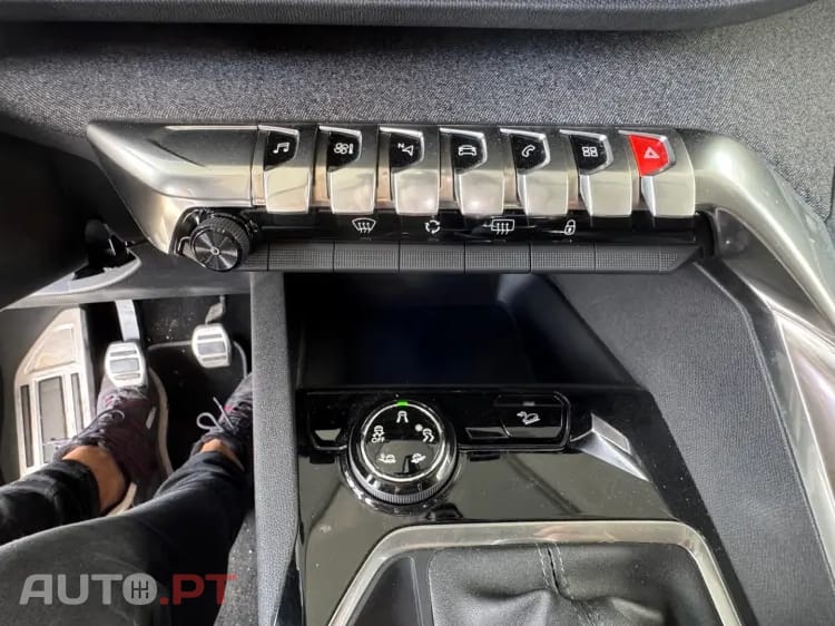 Peugeot 3008 2.0 BlueHDi Allure J18
