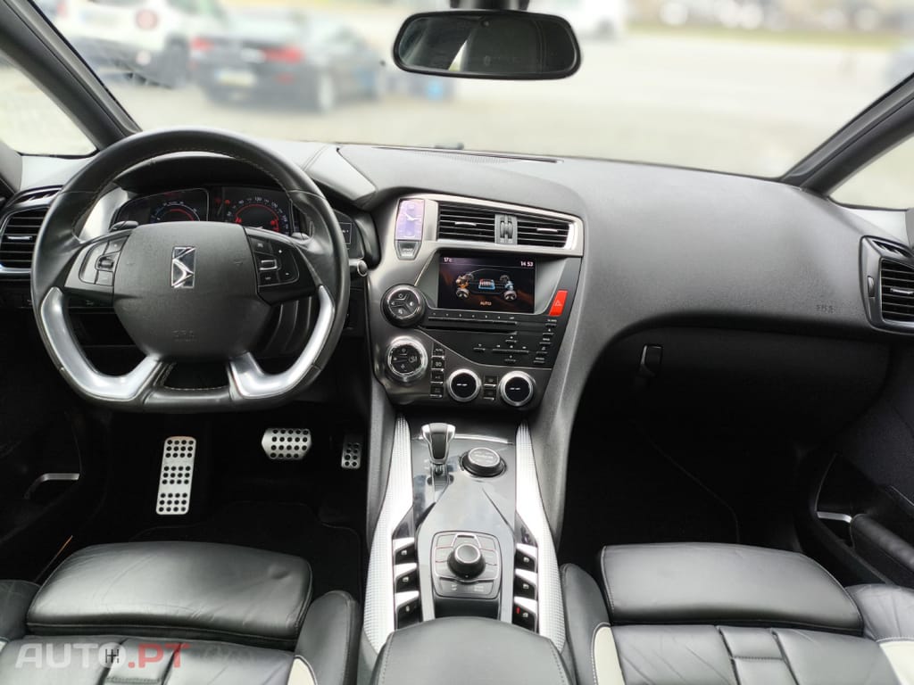 DS DS5 2.0HDi SPORTCHIC HYbrid4 