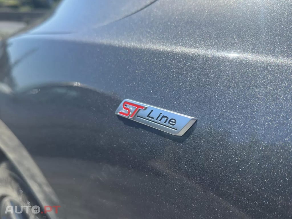 Ford Focus SW 1.0 EcoBoost MHEV ST-Line