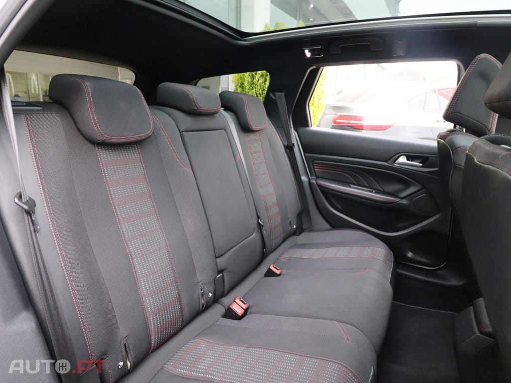 Peugeot 308 SW 1.5 BlueHDi GT Line EAT8