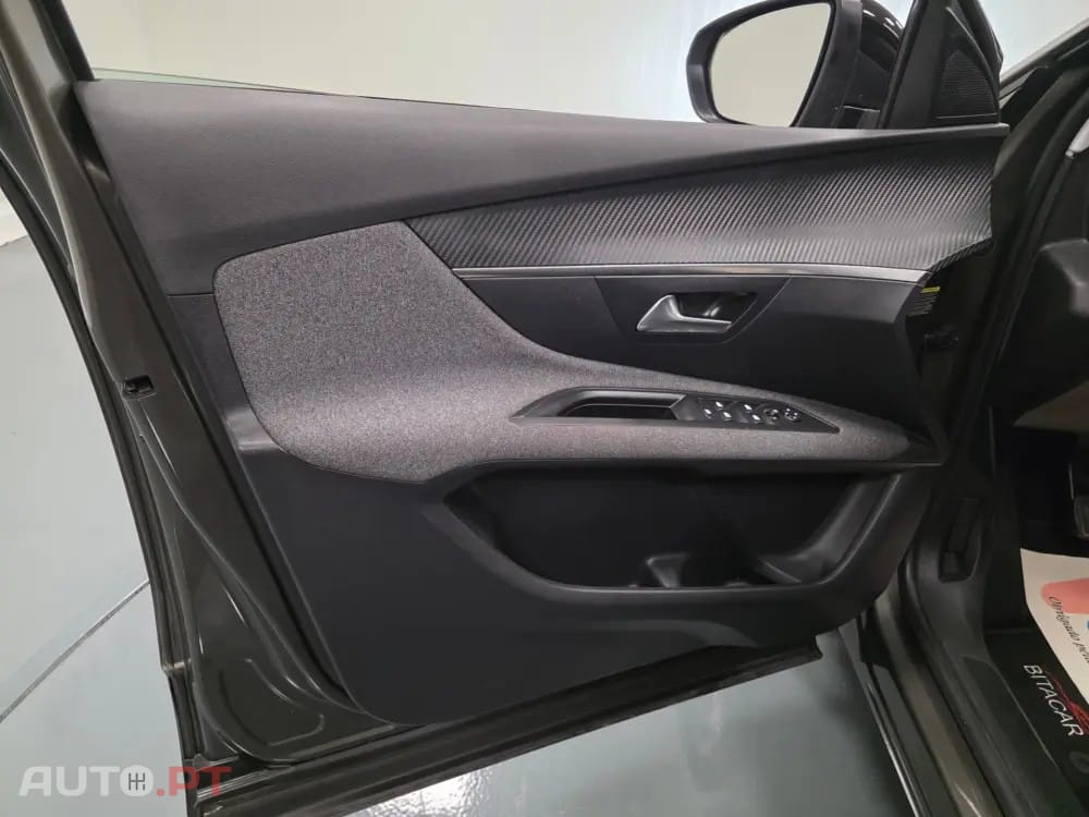 Peugeot 3008 1.5 BLUEHDI ACTIVE