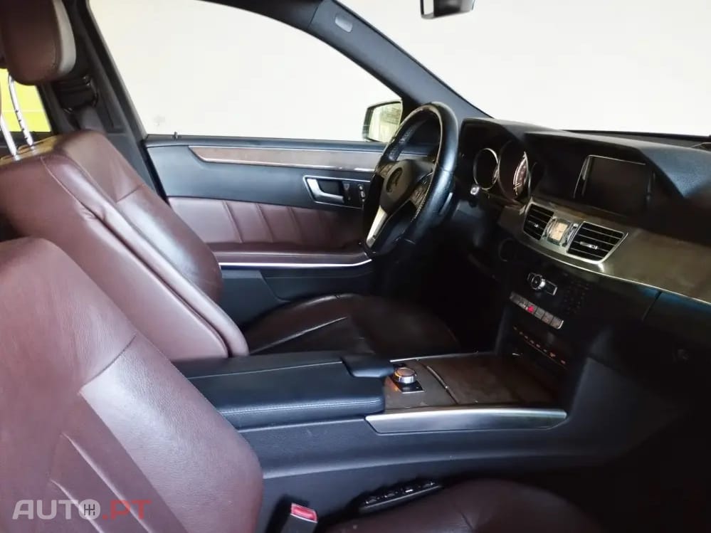 Mercedes-Benz E 300 Bluetec Hybrid Avantgarde