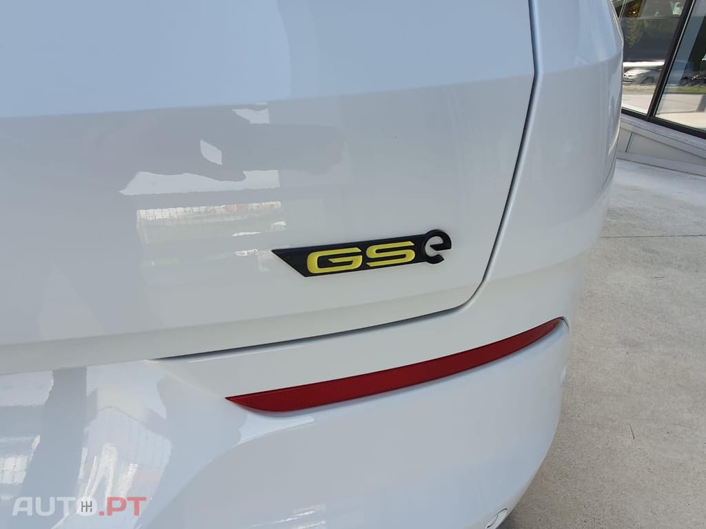 Opel Grandland (X) 1.6 T PHEV GSe