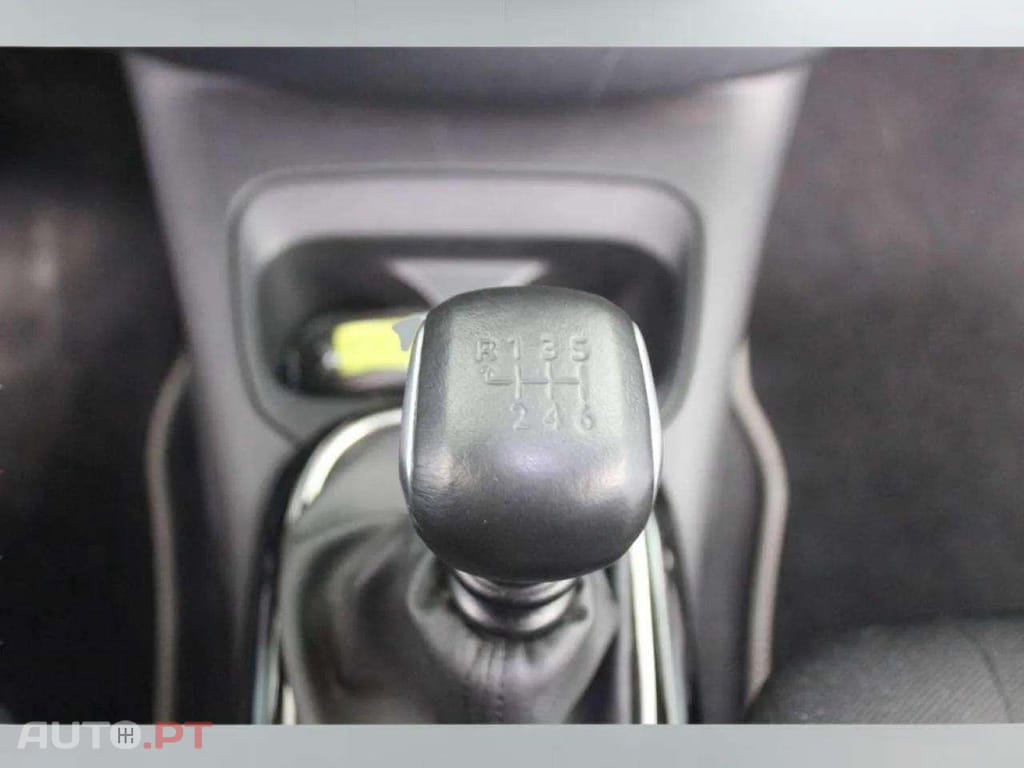 Citroen C4 Cactus 1.5 BlueHDi 100 S&S Shine Pack