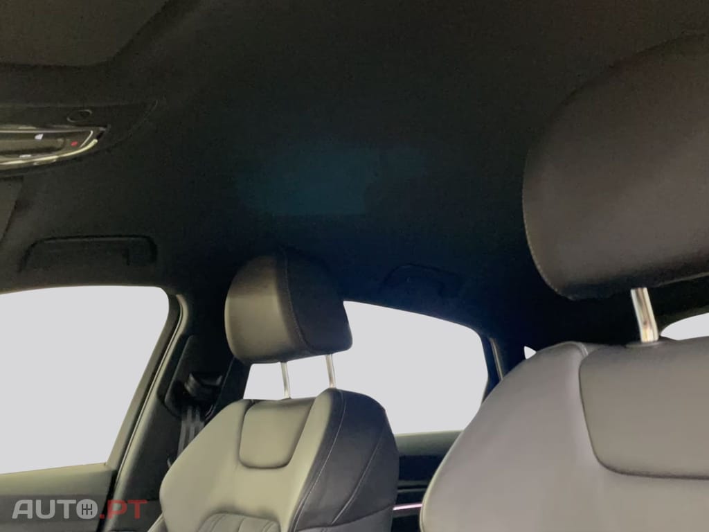 Audi Q8 E-Tron I.V.A DEDUTIVEL 50 quattro 