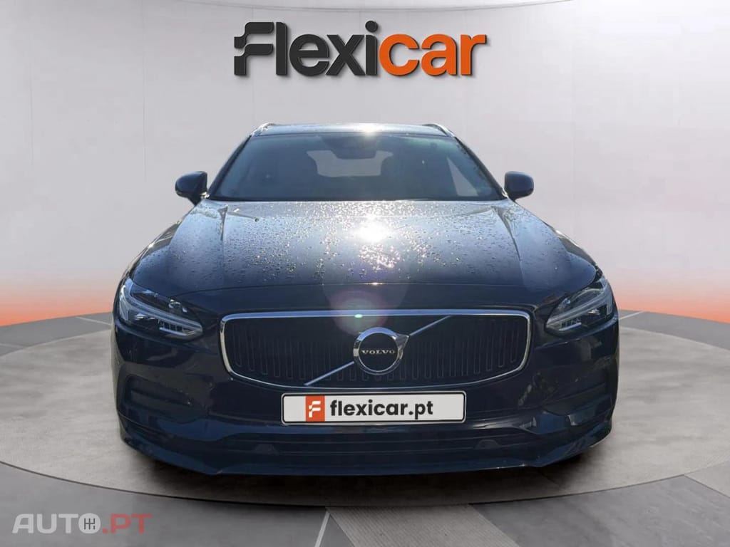 Volvo V90 2.0 D4 Momentum Plus