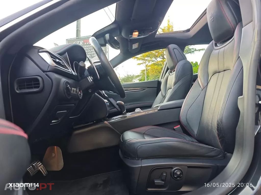 Maserati Ghibli 3.0 V6 GranLusso