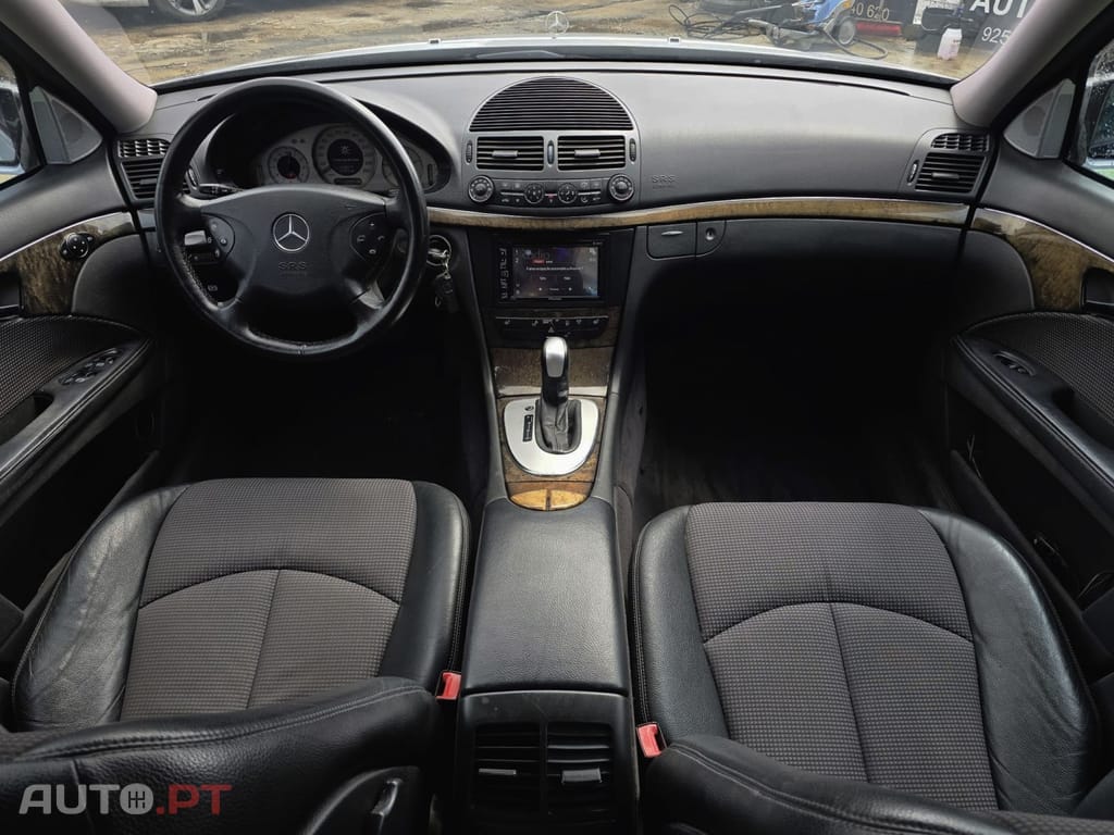 Mercedes-Benz E 220 CDI Avantgarde Aut.