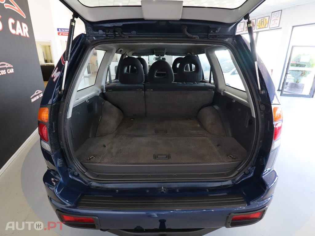 Mitsubishi Pajero Sport 2.5 TD GLS