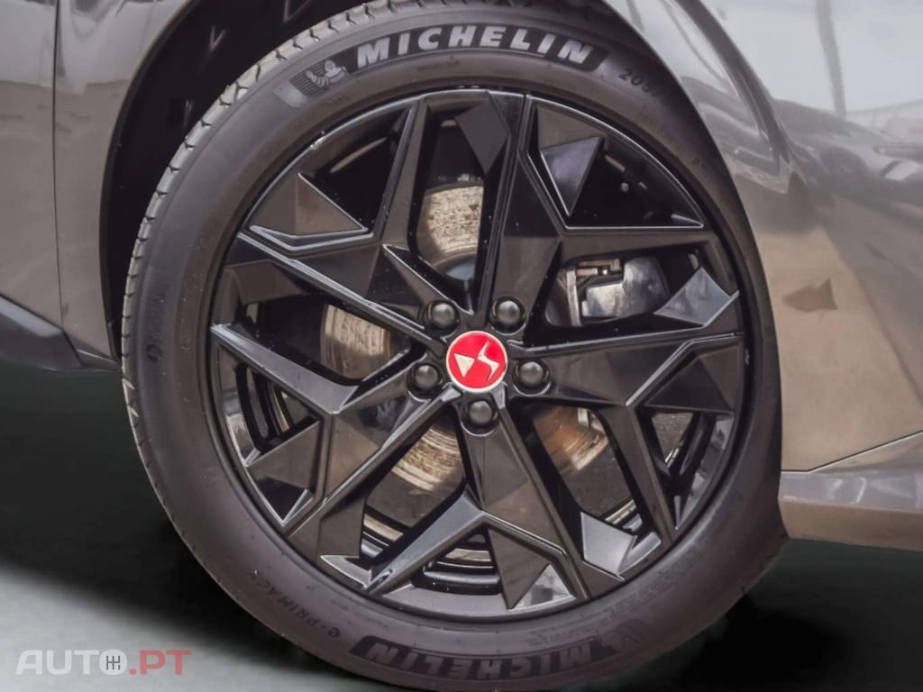 DS DS4 E-Tense Performance Line EAT8