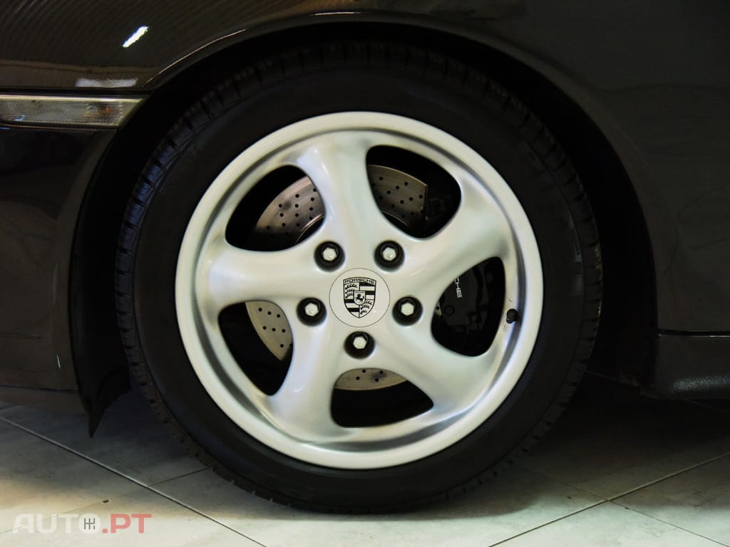 Porsche 996 CARRERA COUPE