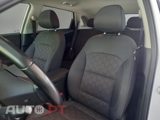 Kia Niro 1.6 GDi PHEV Urban