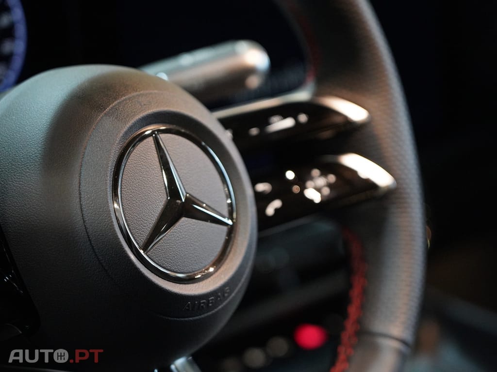 Mercedes-Benz CLA 250 com tecnologia EQ