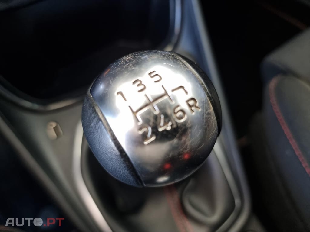 Ford Puma 1.0 EcoBoost MHEV ST-Line Design