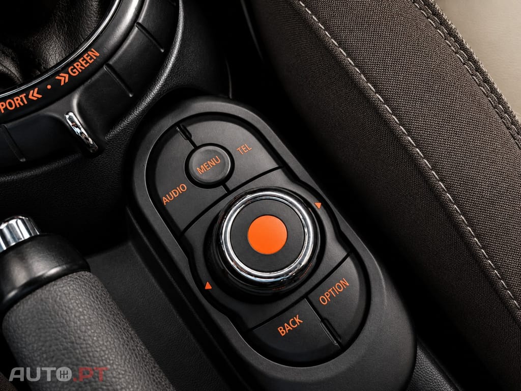 MINI Cooper Cooper D