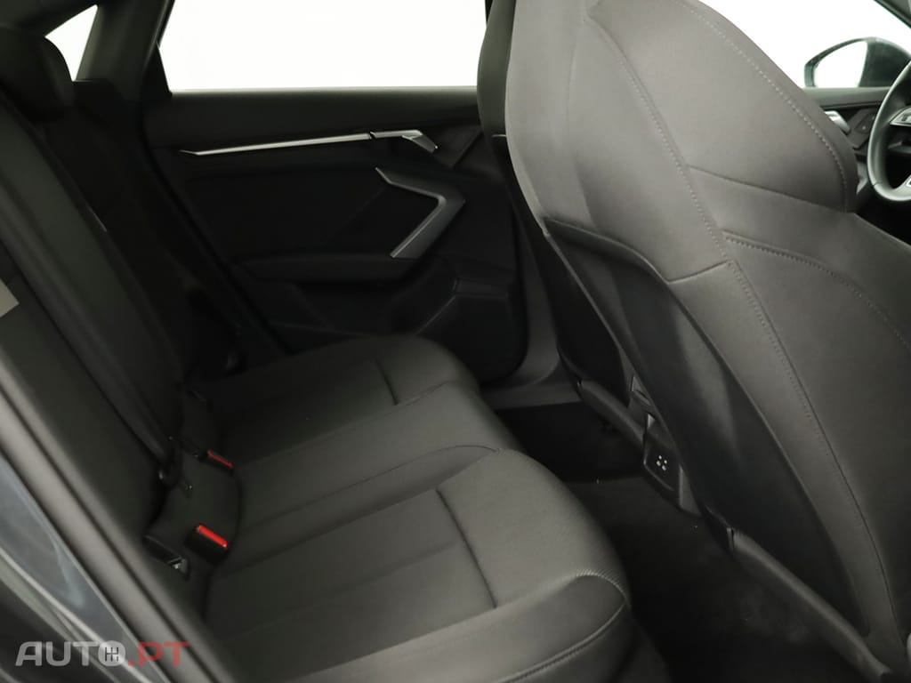 Audi A3 A3 30 TFSI S tronic