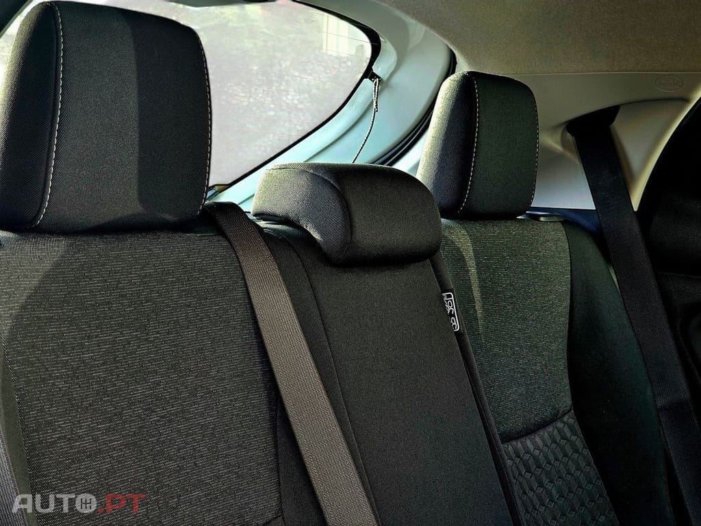 Toyota Yaris 1.0 VVT-i Comfort Plus