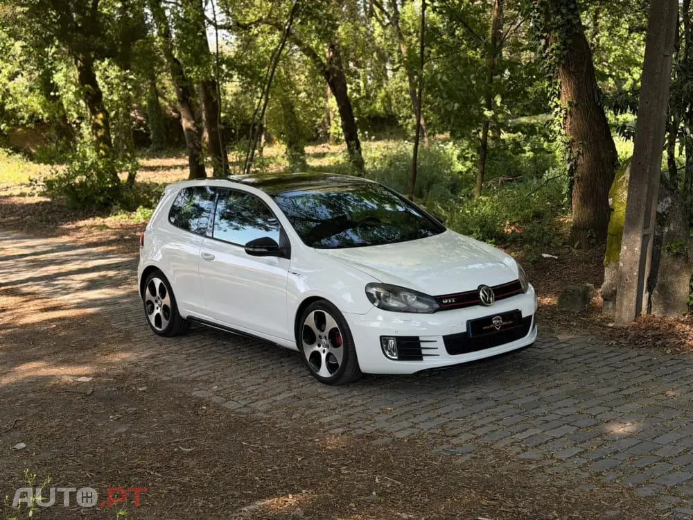 Volkswagen Golf 2.0 TSi GTI