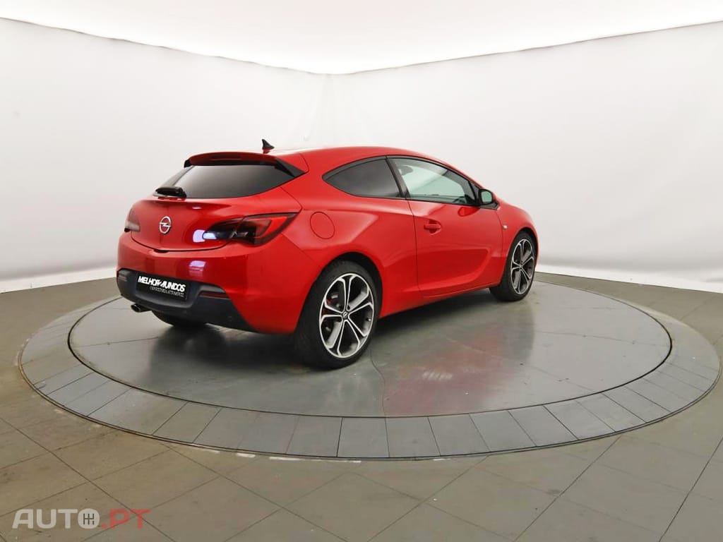 Opel Astra GTC 2.0 CDTi S/S
