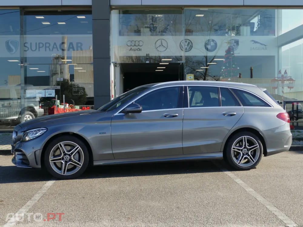 Mercedes-Benz C 300 de AMG Line