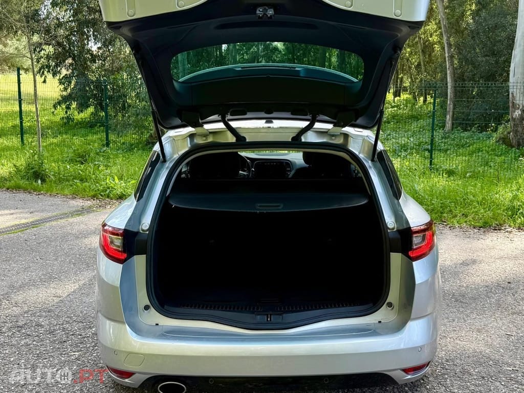 Renault Mégane Sport Tourer 1.5 Blue dCi Business