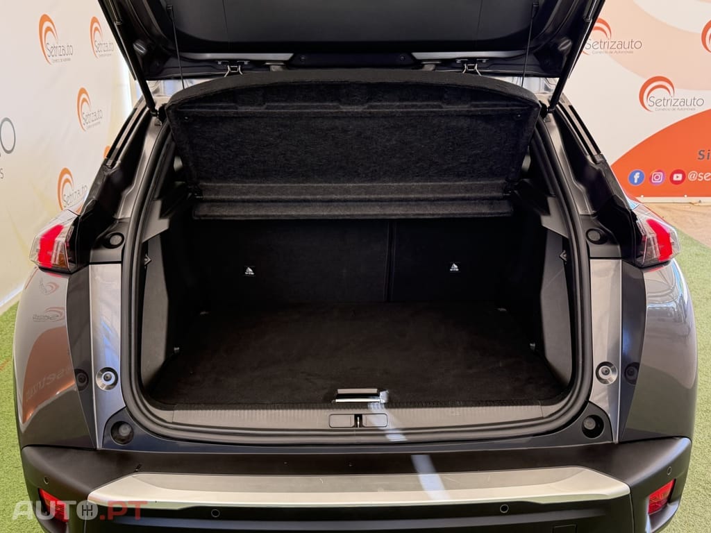 Peugeot 2008 1.2 PureTech Allure Pack EAT8