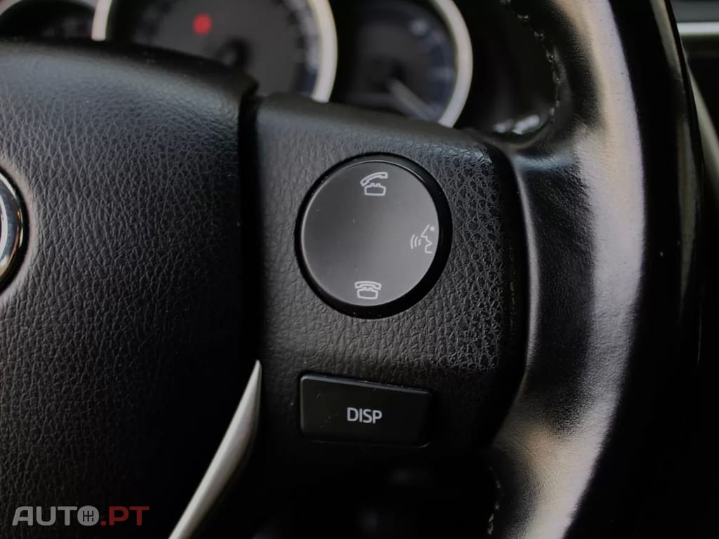 Toyota Auris 1.4 D-4D Exclusive+Navi