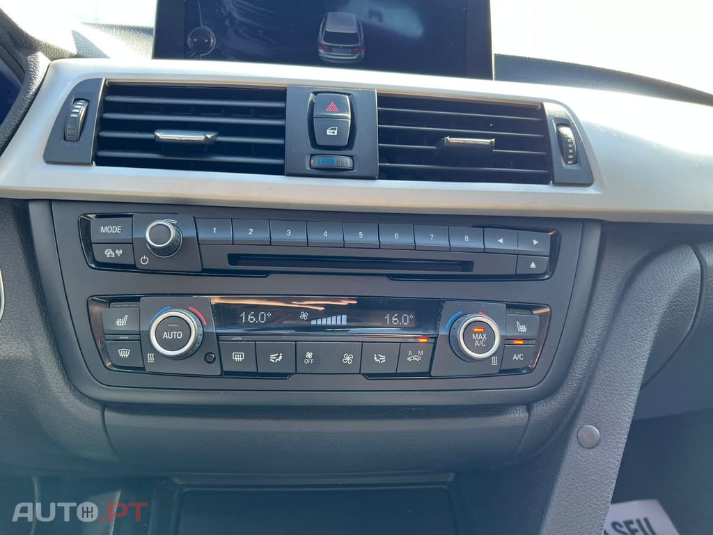 BMW 320 d Touring Auto