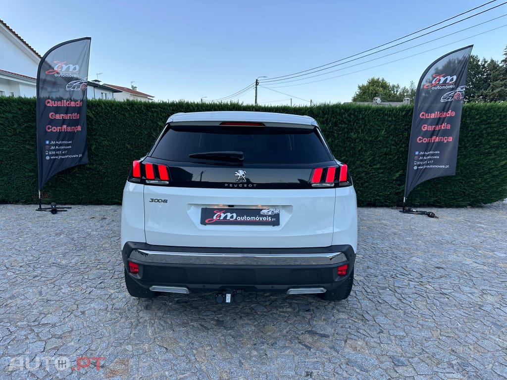 Peugeot 3008 1.2 PureTech Allure