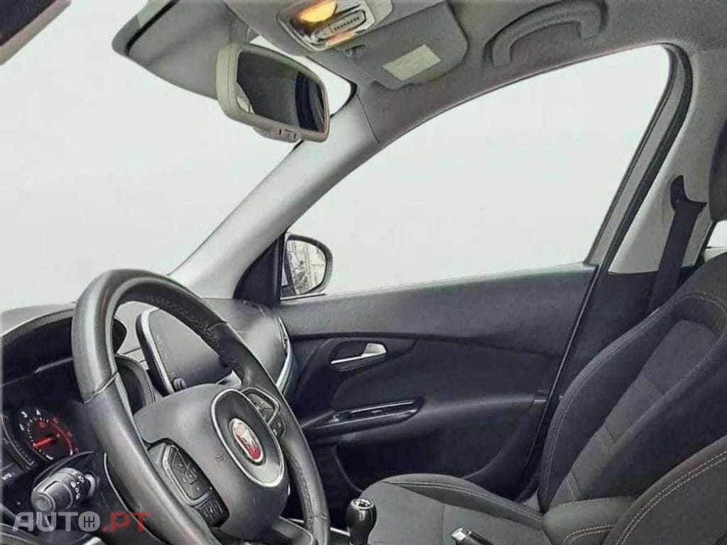 Fiat Tipo 1.3 M-Jet Lounge