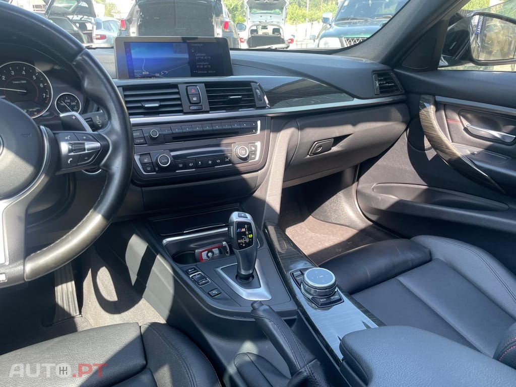 BMW 328 i Auto Line Sport