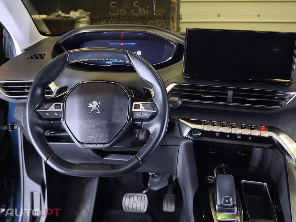 Peugeot 3008 PureTech 130 Stop & Start GPF EAT8 Allure Pack