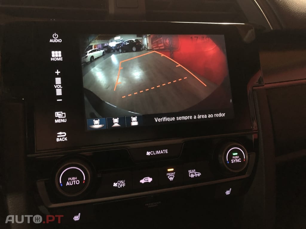 Honda Civic 1.0 i-VTEC Executive CVT