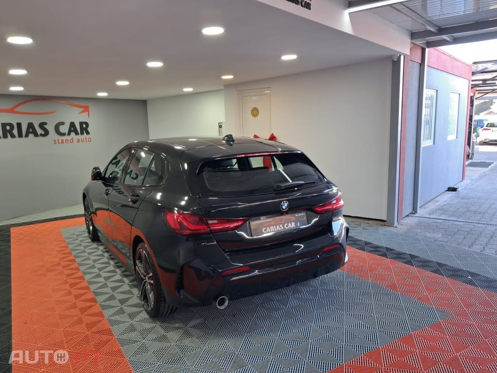 BMW 116 i Pack Desportivo M